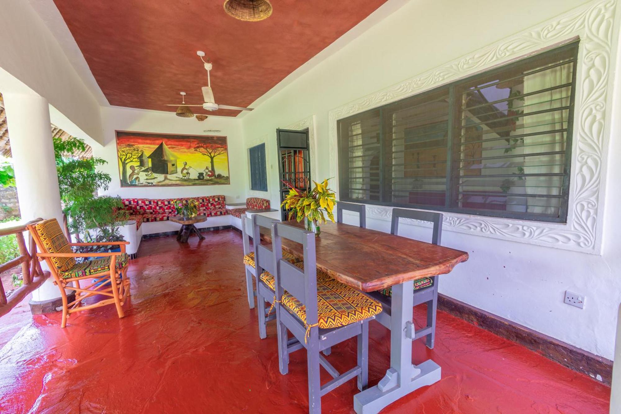 Villas Dora And Holly Diani Beach Exterior photo