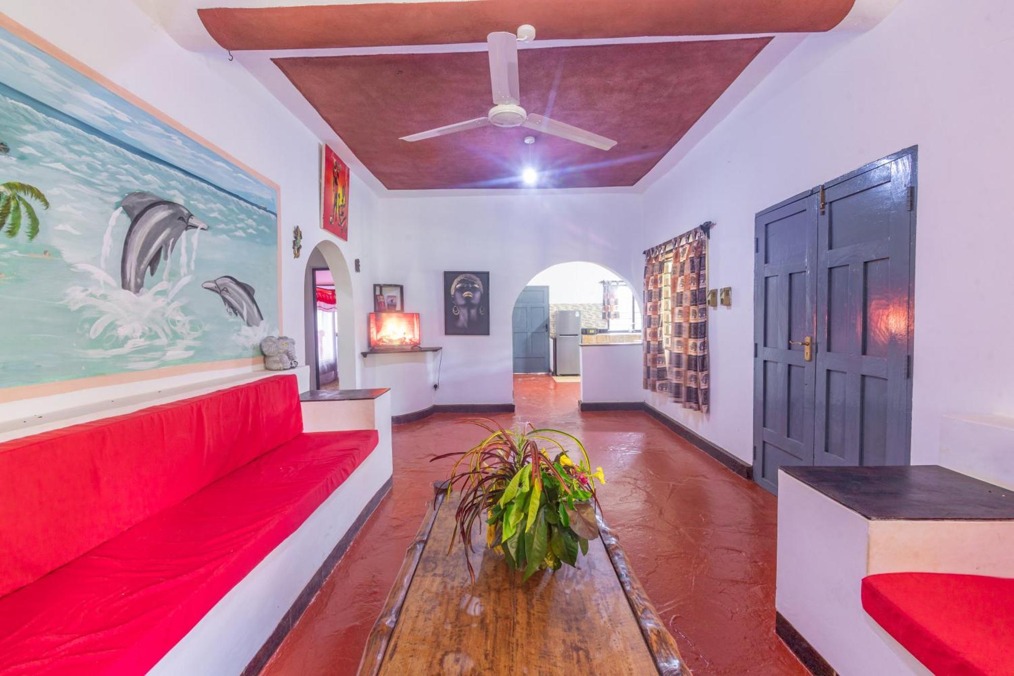 Villas Dora And Holly Diani Beach Exterior photo